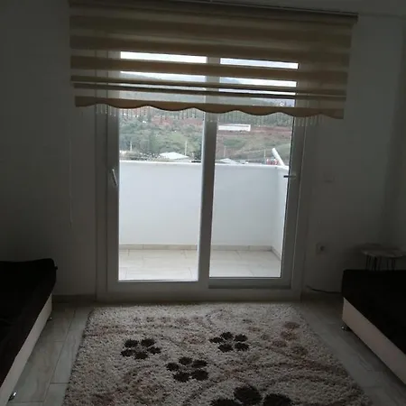 Cozy House With Garden In Peaceful * 达特恰